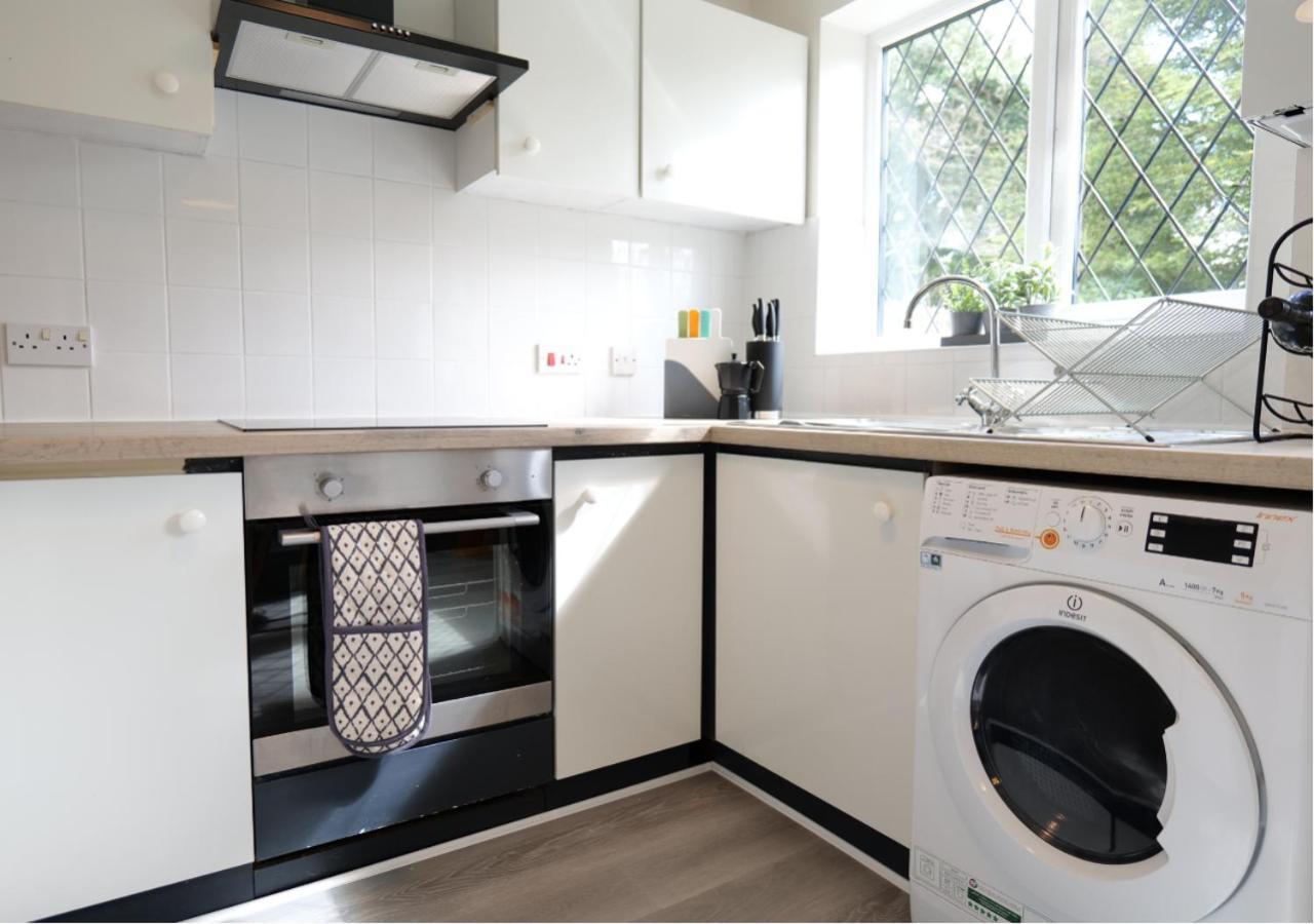 Modern Spark Home With Parking, Garden, Wi-Fi 伯明翰 外观 照片